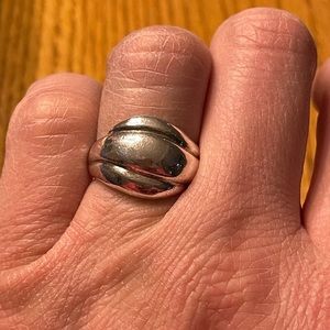 Vintage Sterling dome ring size 7